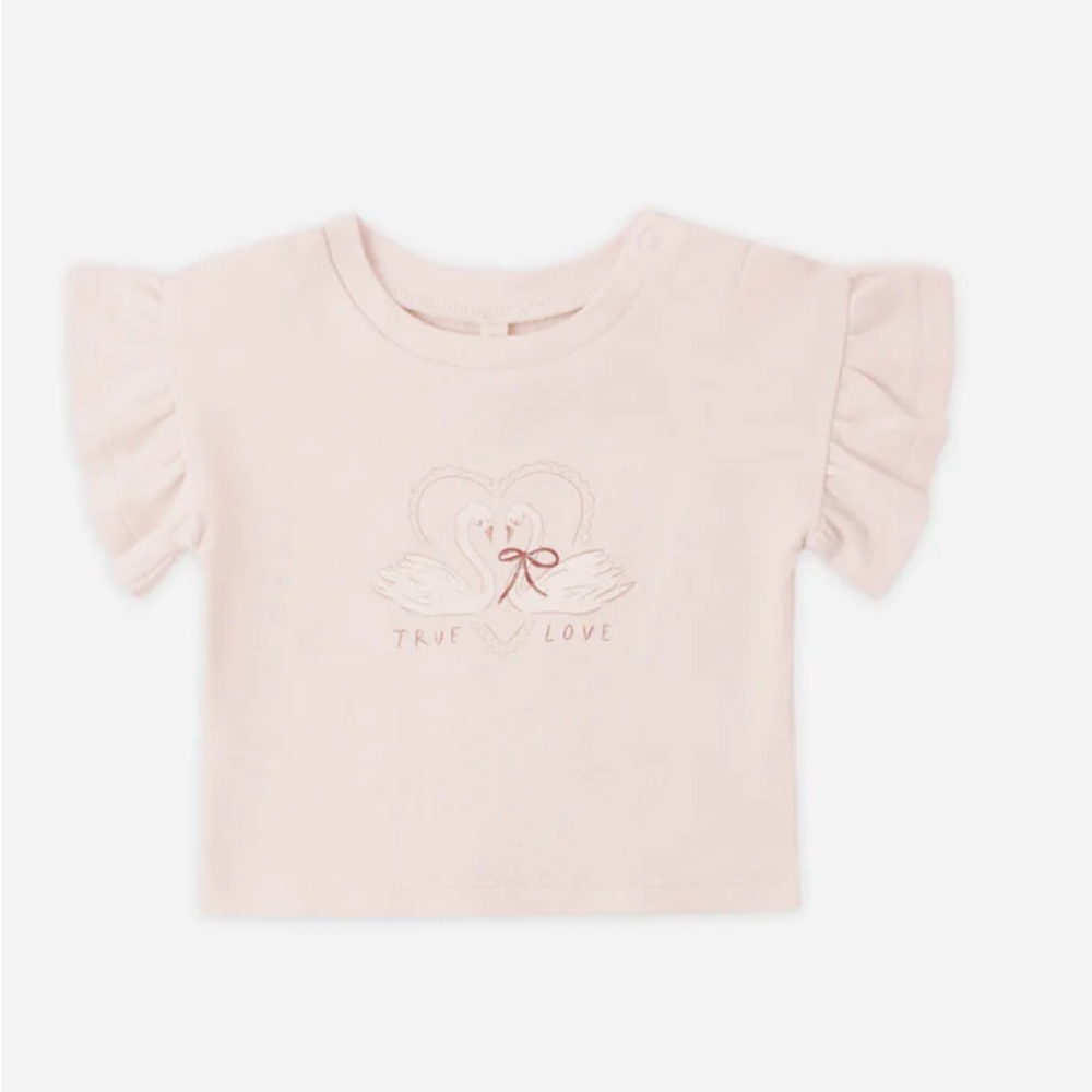 Quincy Mae flutter tee swan net